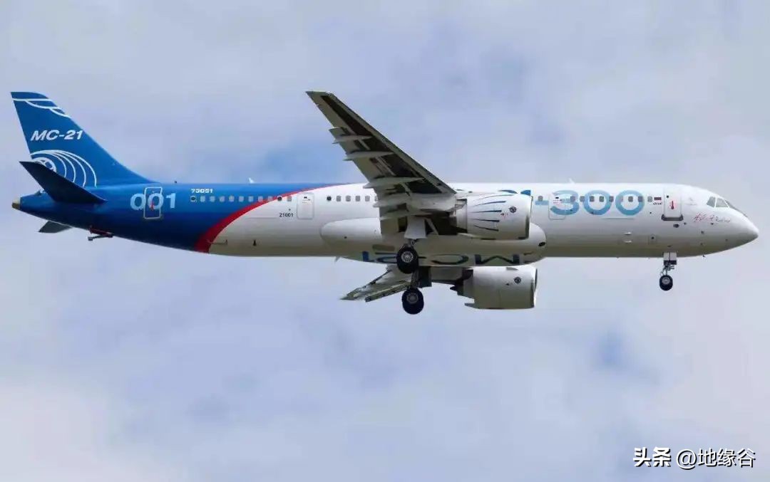 俄罗斯飞机无起落架降落,俄罗斯大飞机最新消息