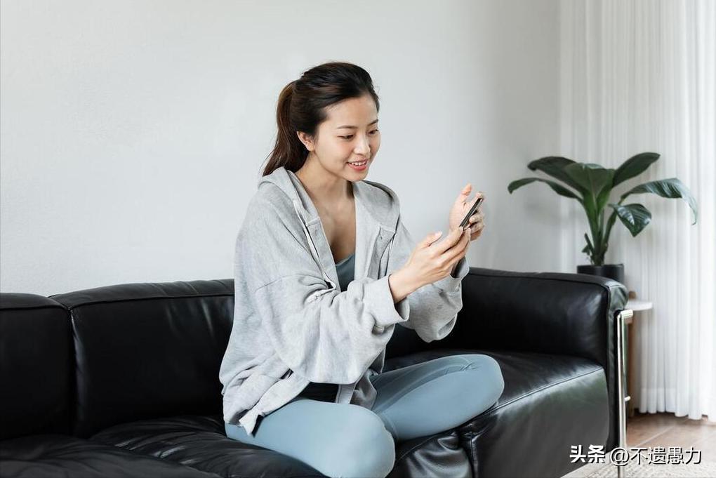 苹果手机用别人的id信息会泄露么,appleid被别人登了怎么办