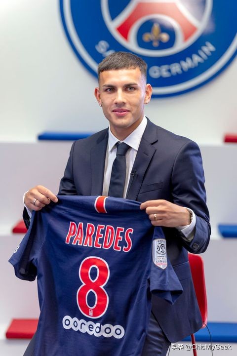 西装控西装男,世界杯西装克罗地亚