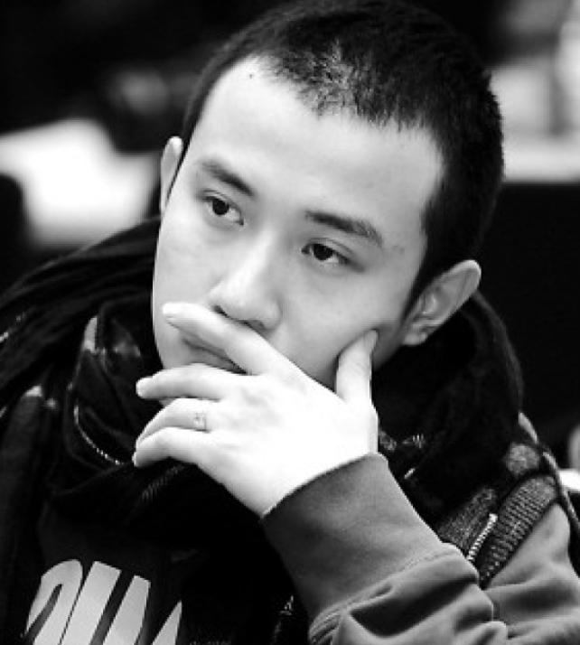 成龙谈论小鲜肉不能吊威亚,我看你有戏成龙说吊威亚张国立