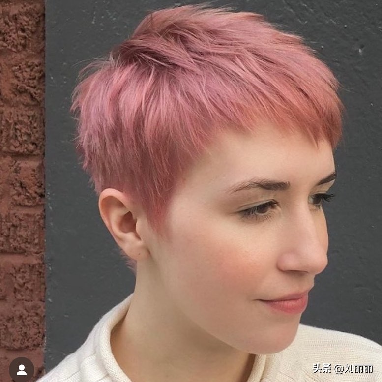 流行什么发型好看又时尚女,怎样剪时尚流行的发型