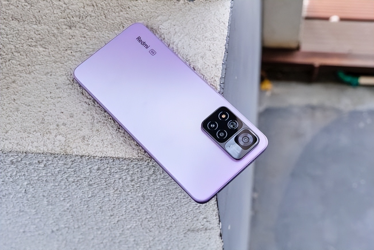 目前可以闭眼买的手机,哪些闭眼都能入手的千元机