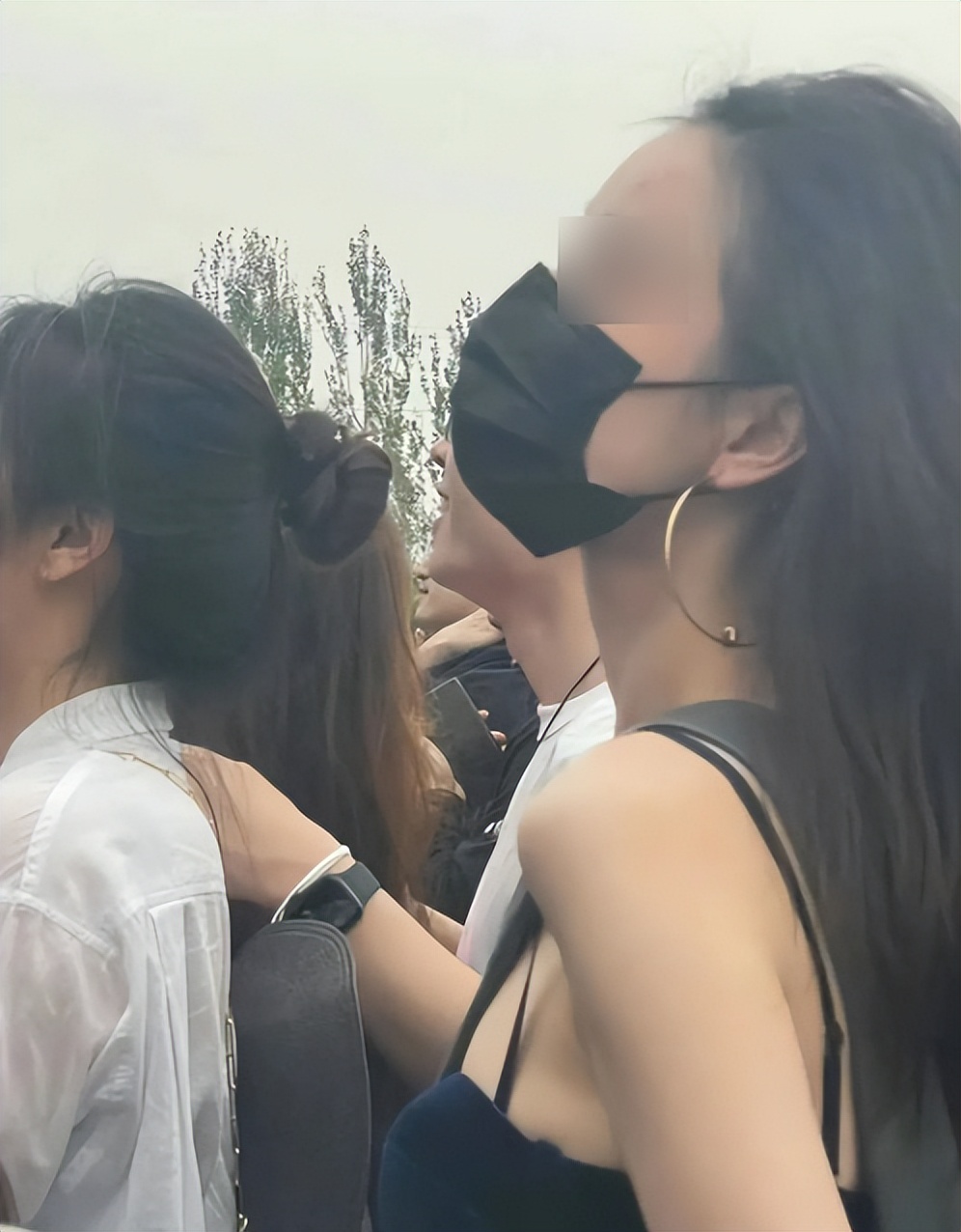 知名女演员被吐槽上热搜事件,被骂上热搜女演员