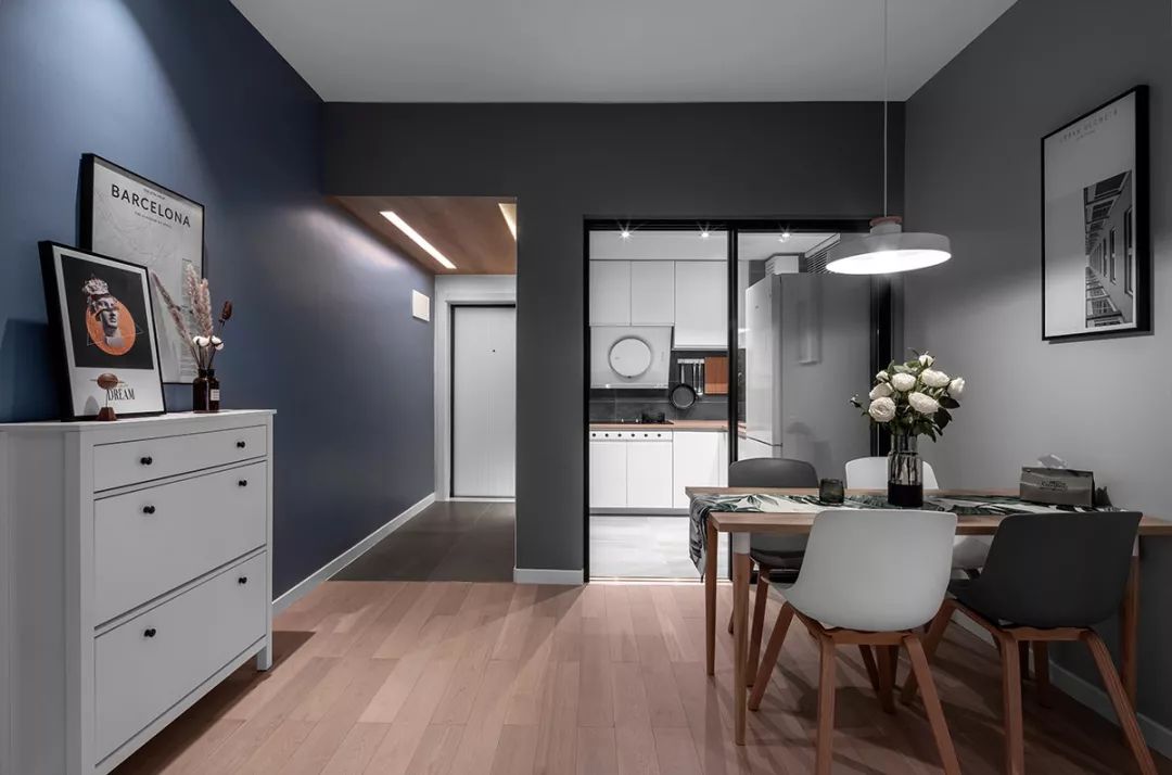 北京夫妻的76㎡家，因太会布置而走红，全屋简洁大气，太漂亮了