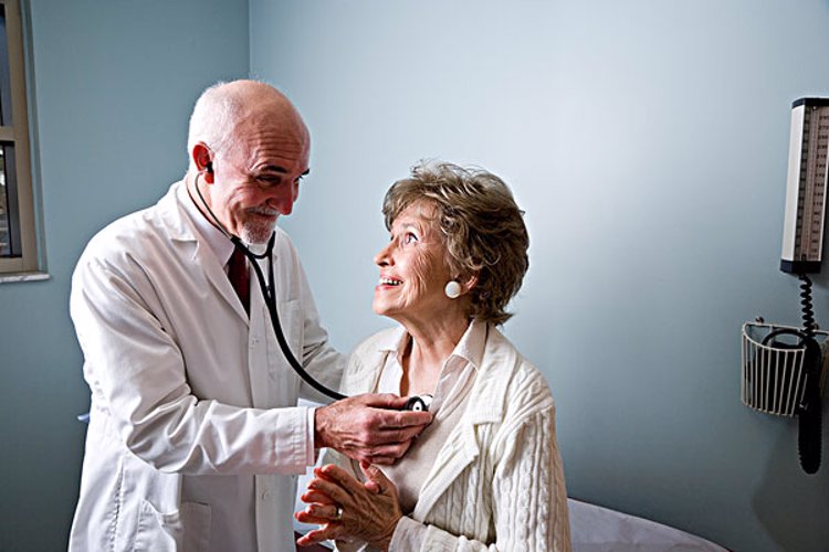 北京人民医院院长送给老人的话,北京医院院长送给老人四句话