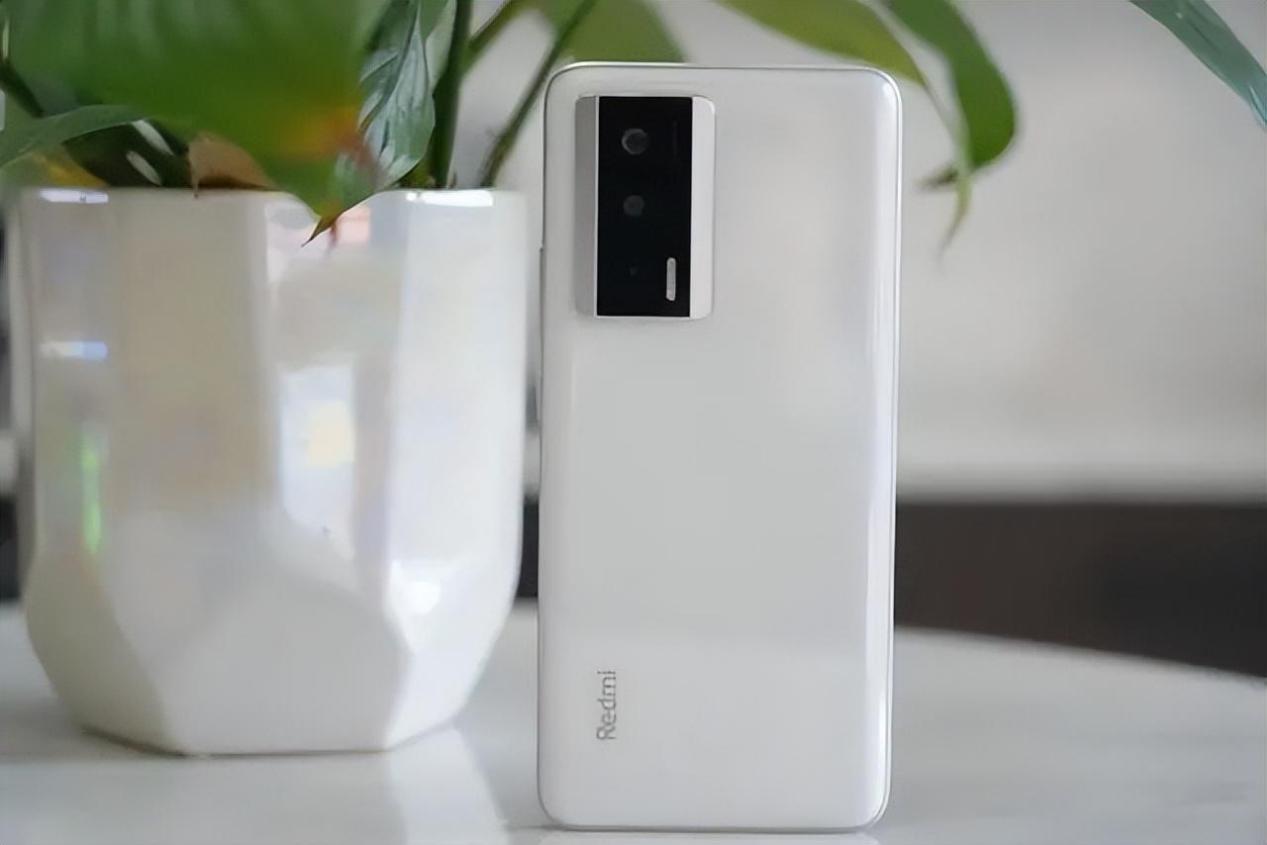 618在2000价位中哪款手机值得入手,618这四款手机公认值得买