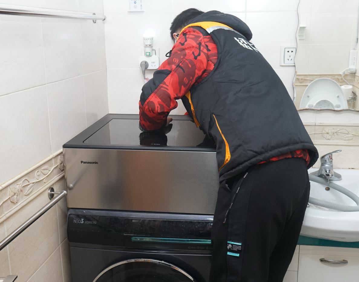 松下na-y1z测评视频,松下na-y1z洗衣机器人安装