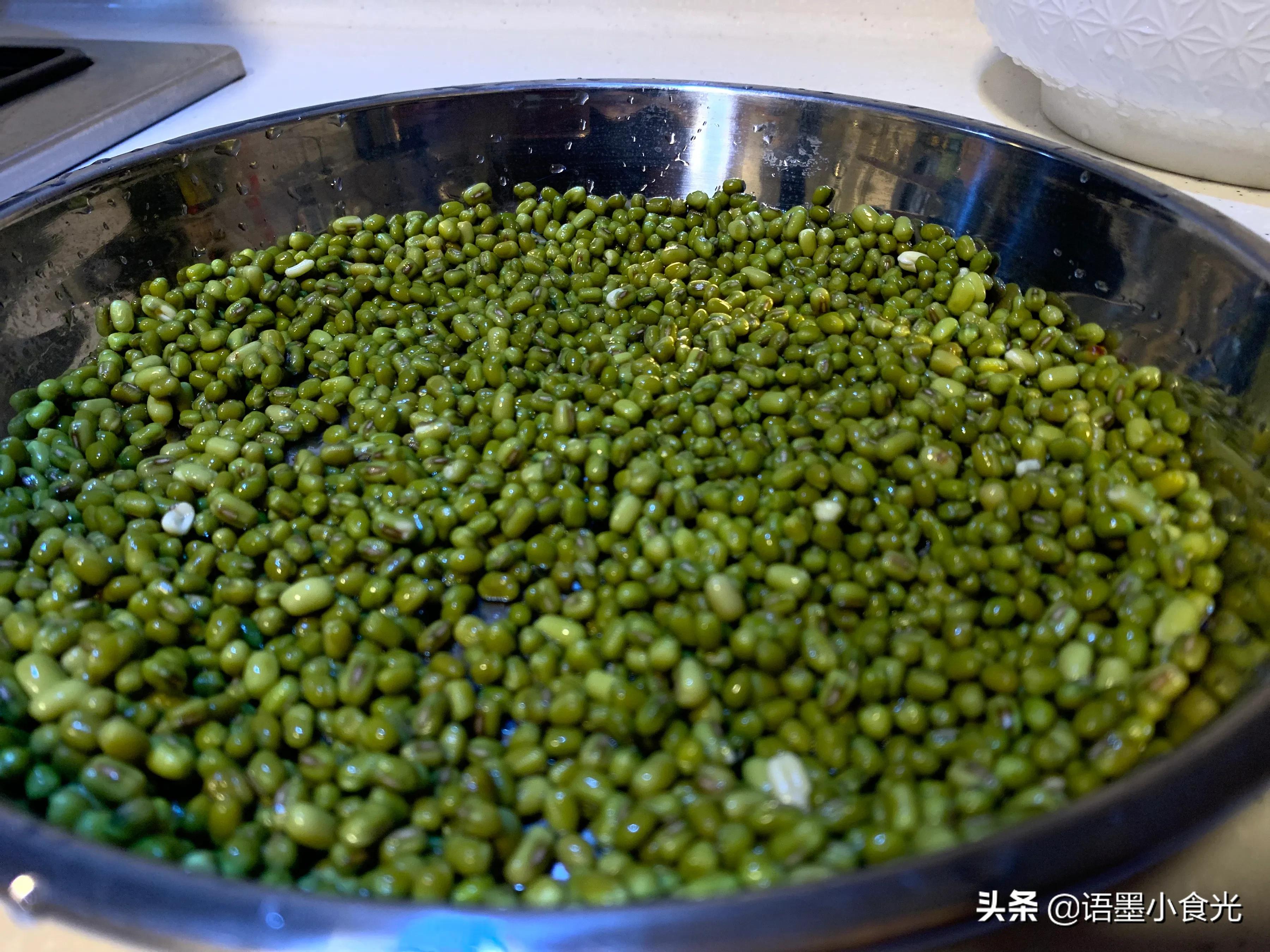 好吃又解暑绿豆糕怎么做,炎炎夏日自己做个绿豆糕解暑去火