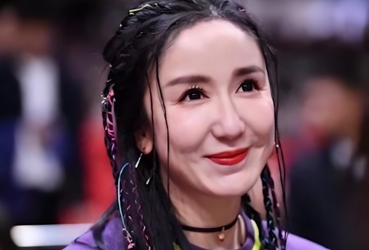 整容整毁的女明星对比照,整容失败女明星今昔对比