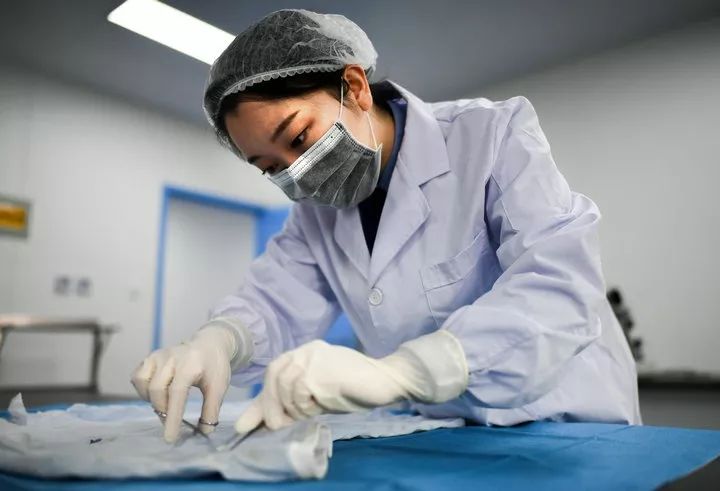 未来女生发展前景最好的十大职业,低学历女生吃香且稳定的十大职业