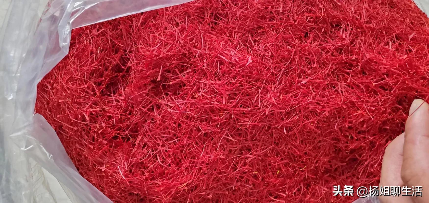 藏红花最便宜多少钱1公斤,藏红花贵不贵一般多少钱1g