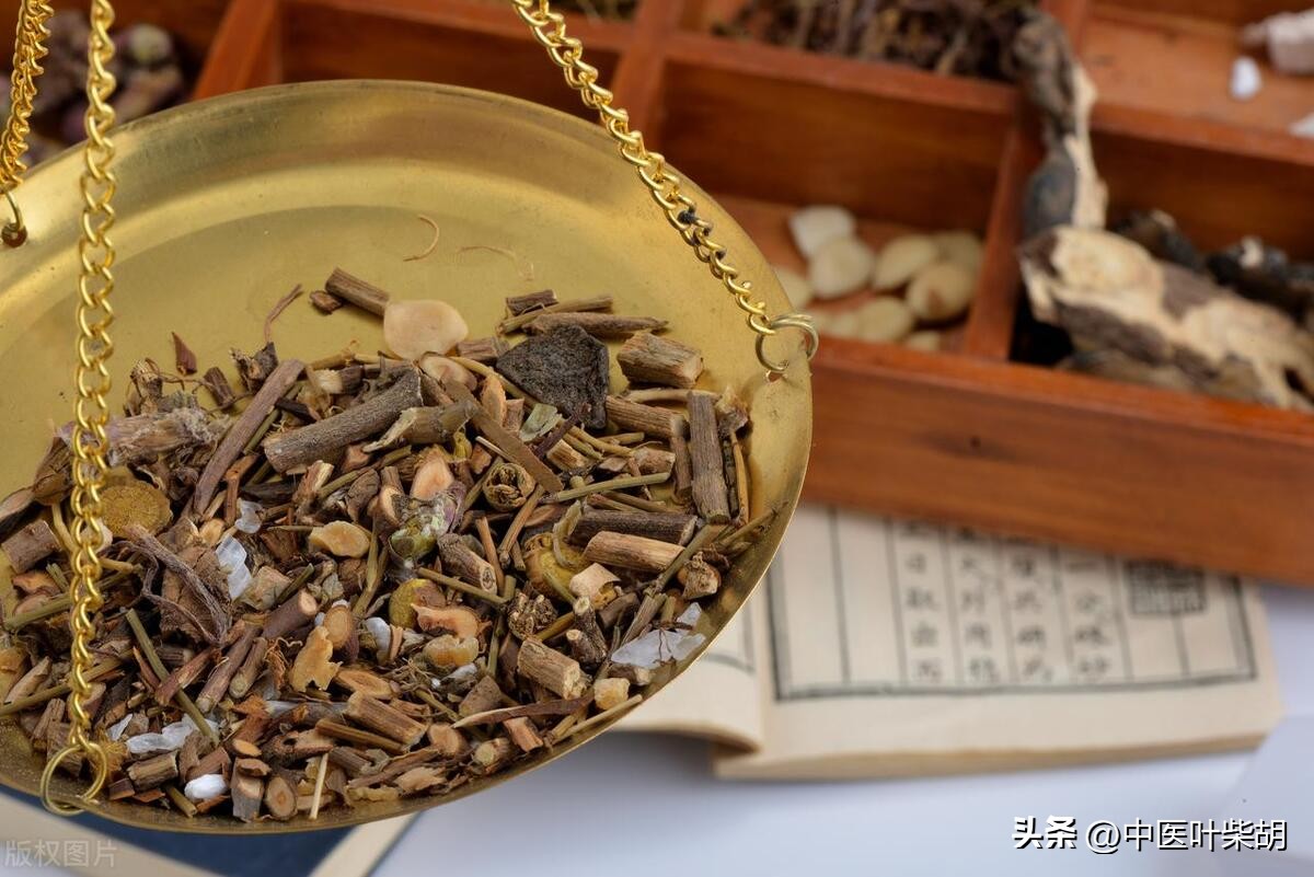 一辆库里南成本是多少,一辆库里南一年的费用