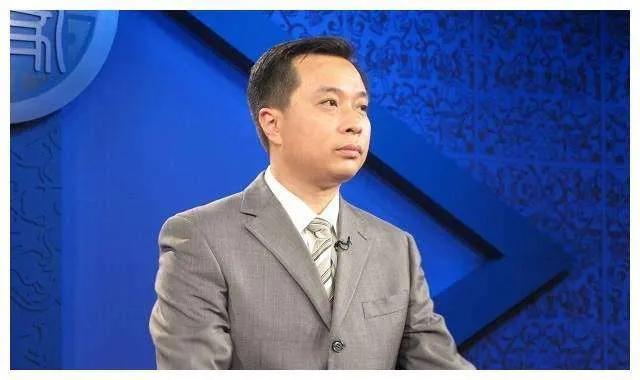 如何看待行政管理角色,从事行政管理的名人