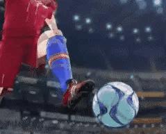 足球小将绝技在现实中能做到吗,足球小将那些不可能完成的动作