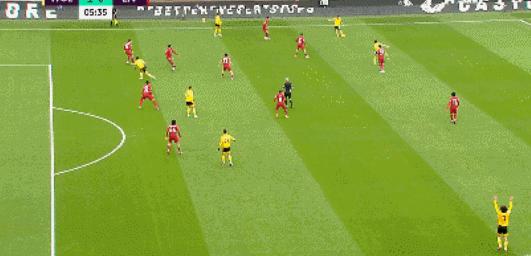 英超最新积分榜:曼联2-1排第3,纽卡战平排第4,利物浦0-3排第10