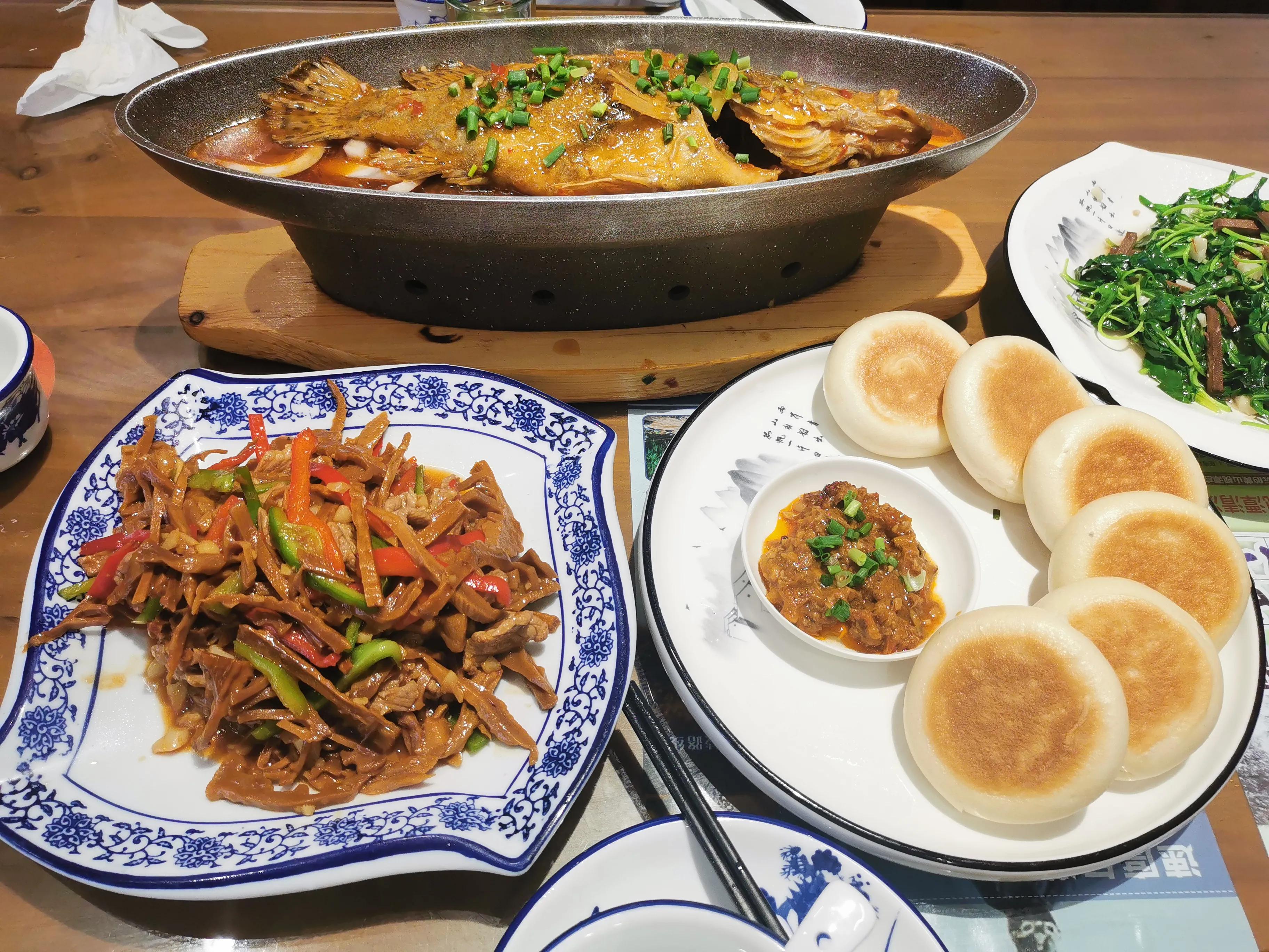 游黄山跟宏村的感受,游黄山的宏村要多长时间