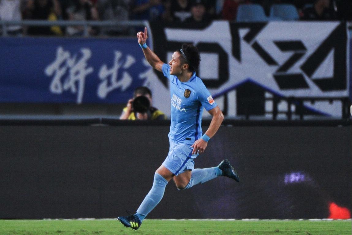 小将汪嵩替补绝杀,汪嵩绝杀现场球迷激动