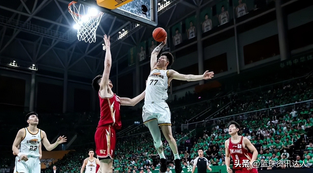 浙江0-4辽宁！单节15失误，三外+王世龙+2后卫全废，余嘉豪遮羞布