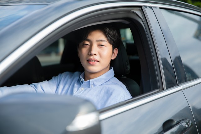 炒股妻离子散家破人亡,炒股炒到家破人亡妻离子散