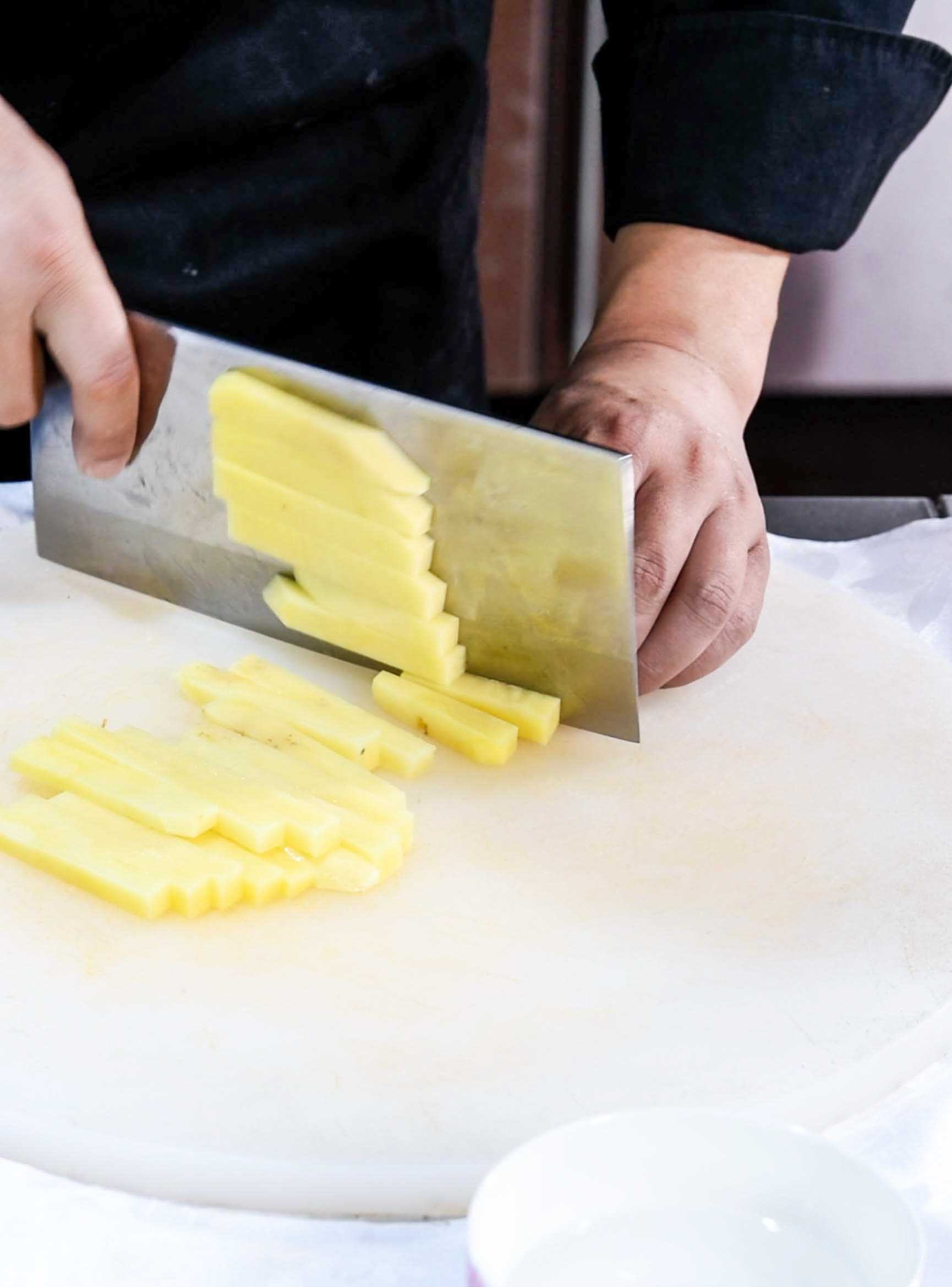 土豆豇豆的家常做法下饭菜,土豆豇豆的做法家常菜