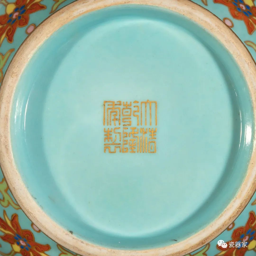 苏富比瓷器秋拍 (苏富比19年香港瓷器春拍)