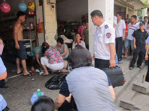 猛踢硬东西的后果,猛踢肚子会怎么样