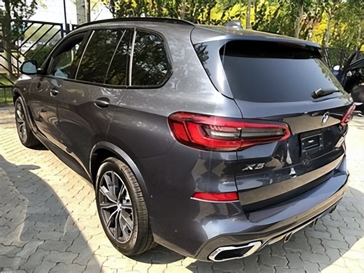 宝马x5哪个配置性价比最高,宝马x5怎么样值得购买吗