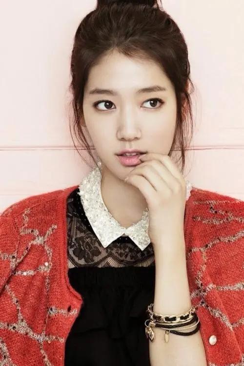 手机壁纸韩国女星朴信惠,韩国女星朴信惠背影照片