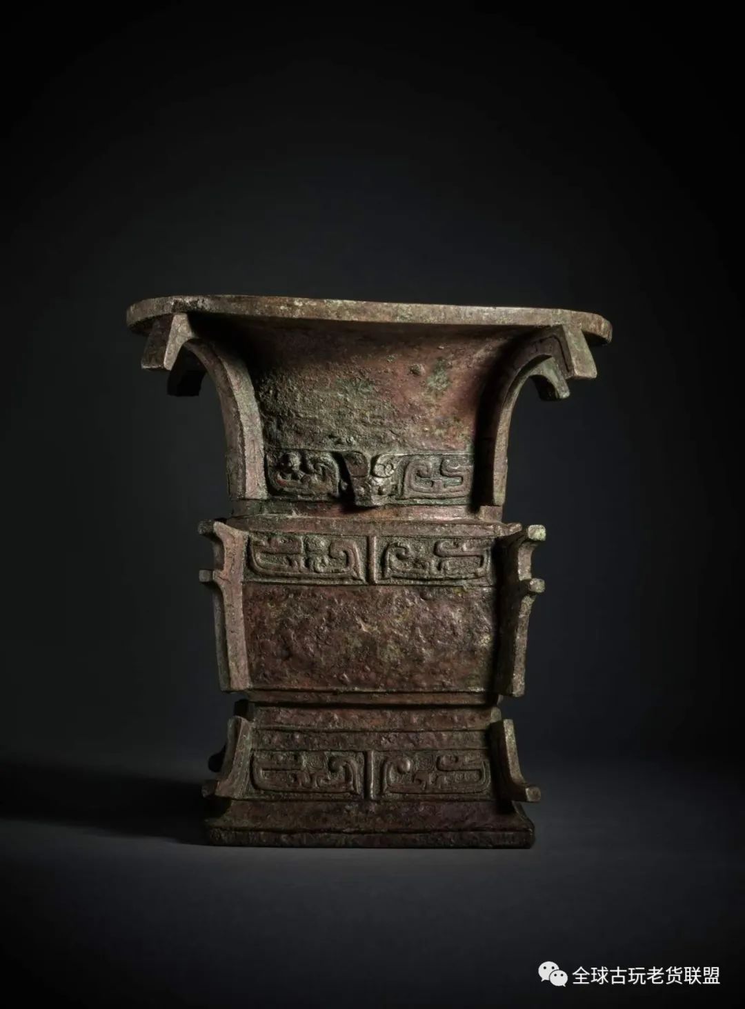 一言九鼎大名鼎鼎的意思,一言九鼎大名鼎鼎是什么意思