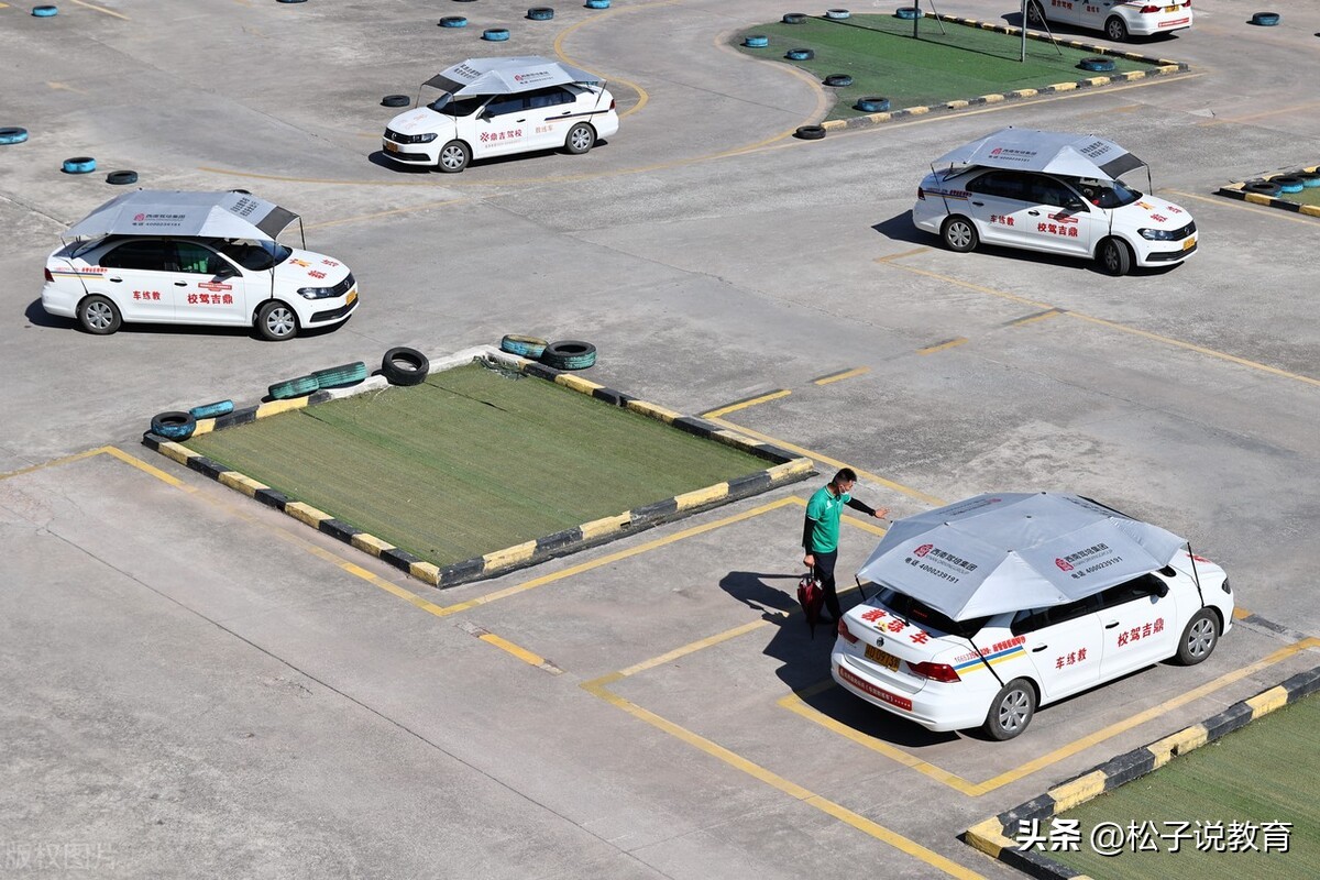 驾校教练为什么都不喜欢女学员,为什么学车教练不喜欢老师和医生