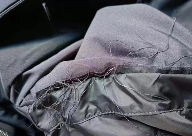 加拿大鹅拒不退货看法 (加拿大鹅门店不退货是霸王条款吗)