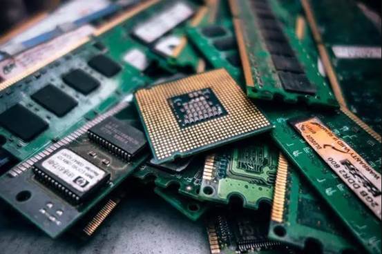 内存条两根8g的好还是单根16g的好,内存条两根8g和一根16g评测