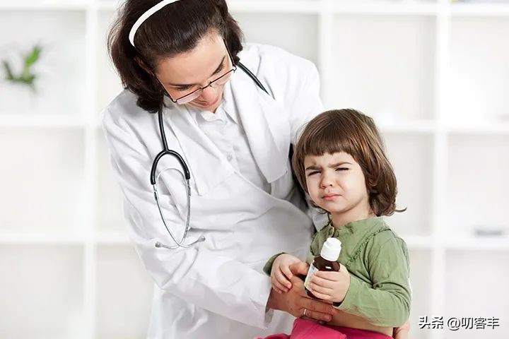 6岁孩子肚子疼是什么原因,孩子跑步肚子疼什么原因