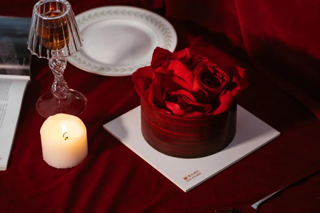 适合做情人节的蛋糕,情人节爆浆蛋糕