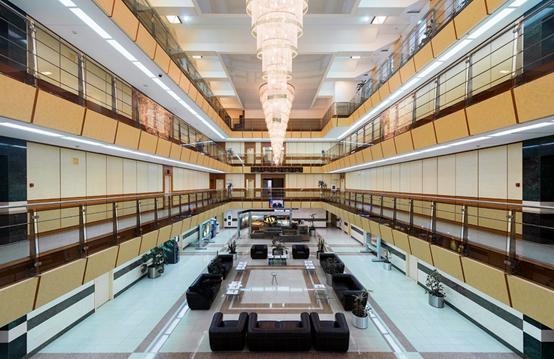 飞越俄罗斯上空,世界目前最大的钻石矿