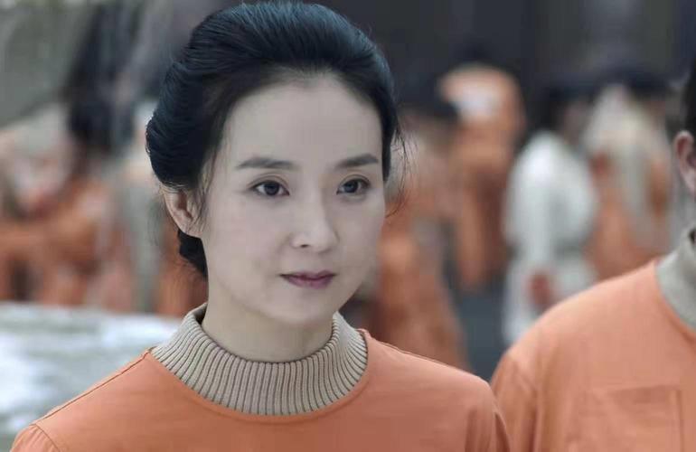 初见“灵气逼人”，再见“皱纹丛生”，王艳昙花一现背后有何辛酸