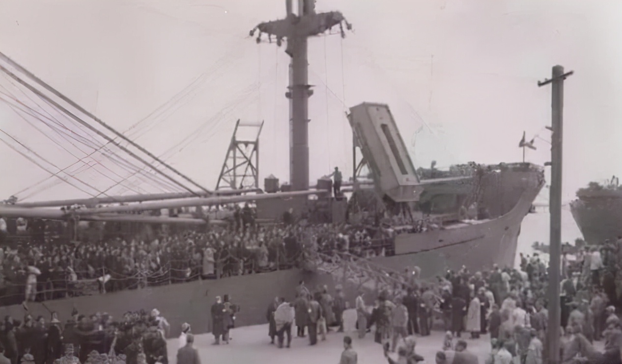 战后320万日本人离开中国，有3样东西不能带走，3样东西免费送