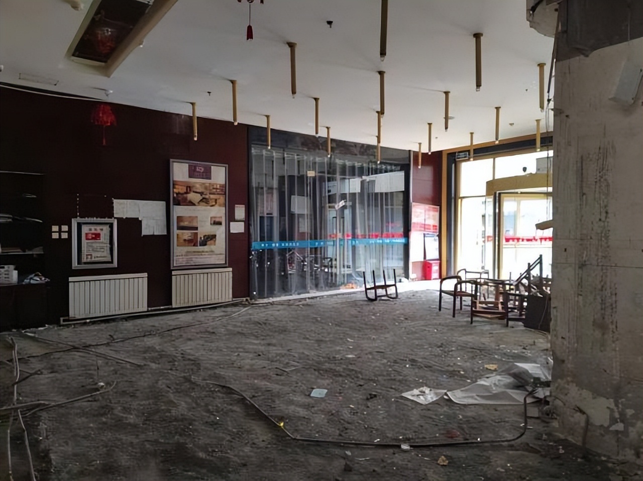 乌鲁木齐大学城酒店转让,乌鲁木齐宴会厅转让信息