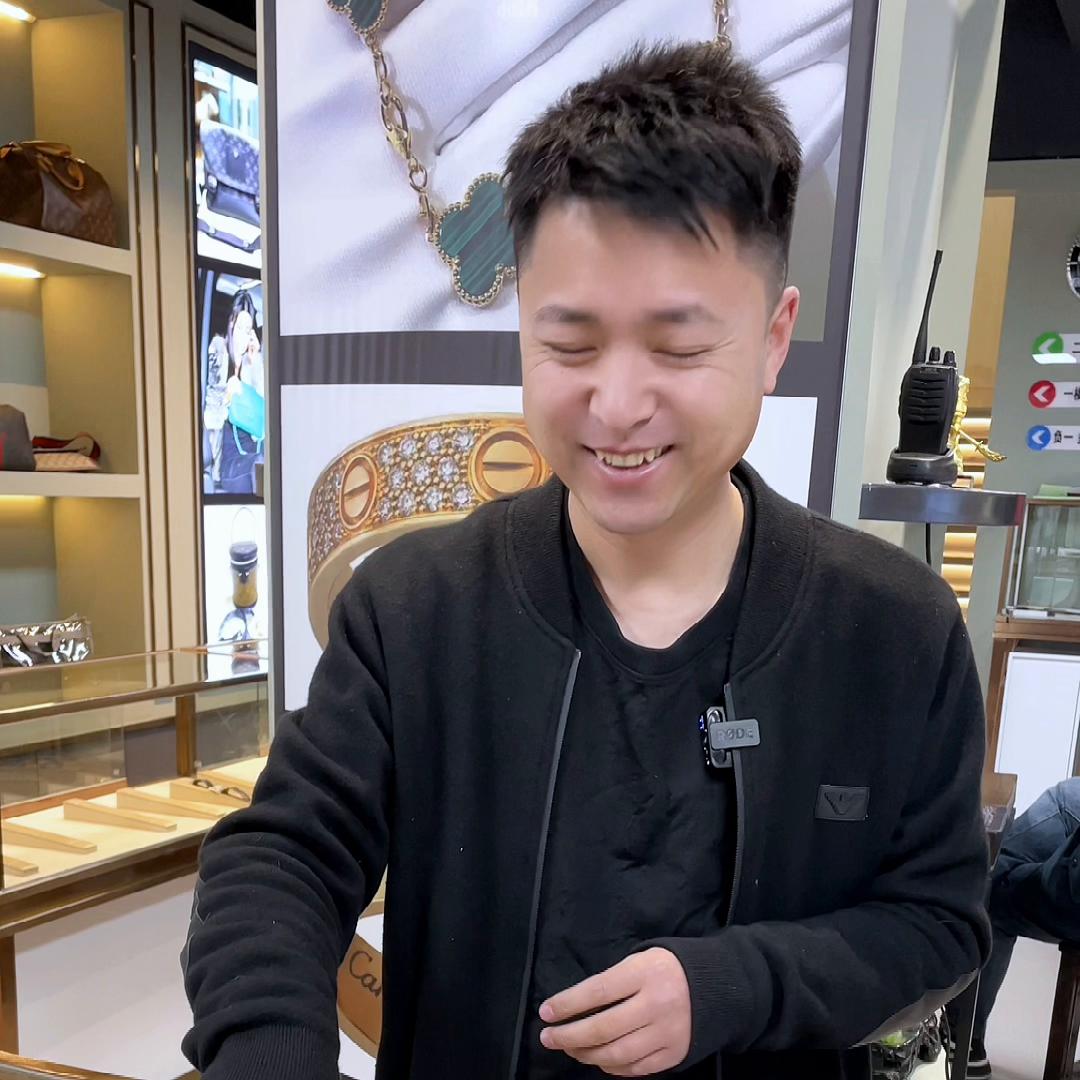 直播间卖的金链是什么材质,直播间买金logo