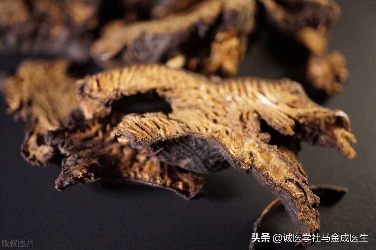 总觉得饿得心慌是得了甲亢吗,总感觉饿血糖正常