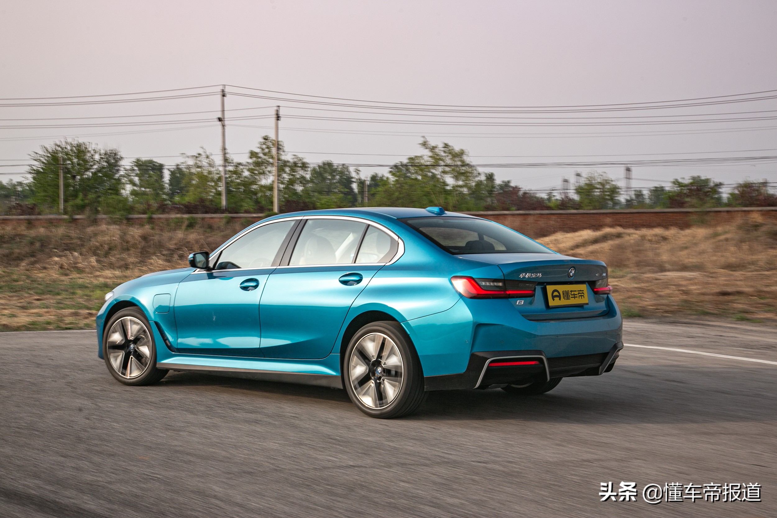 鍏ㄦ柊bmwi3璇曢┚浣撻獙,2022鍏ㄦ柊bmwi3濯掍綋璇曢┚浣撻獙