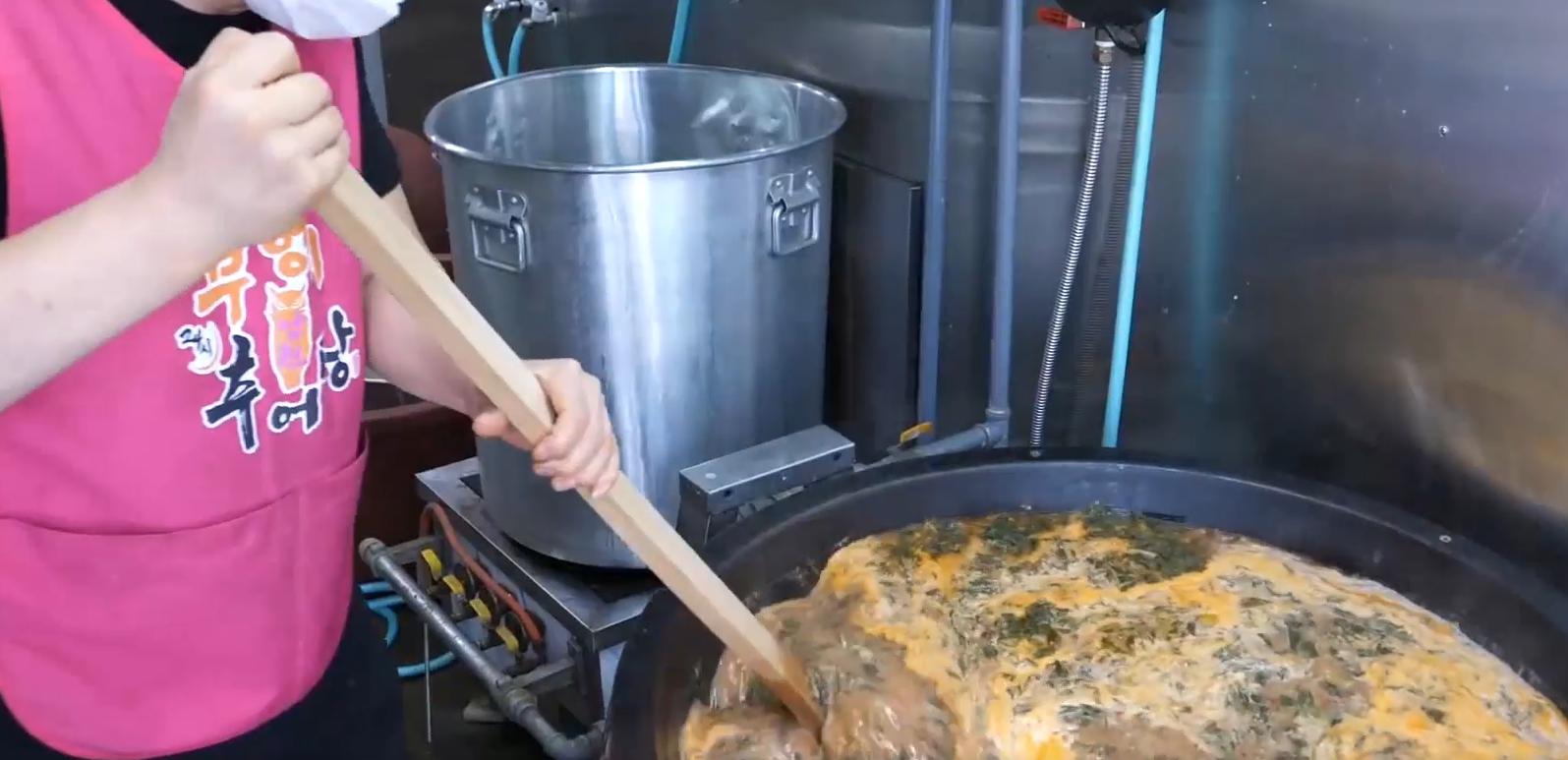 韩国大补汤泥鳅,韩国正宗泥鳅汤