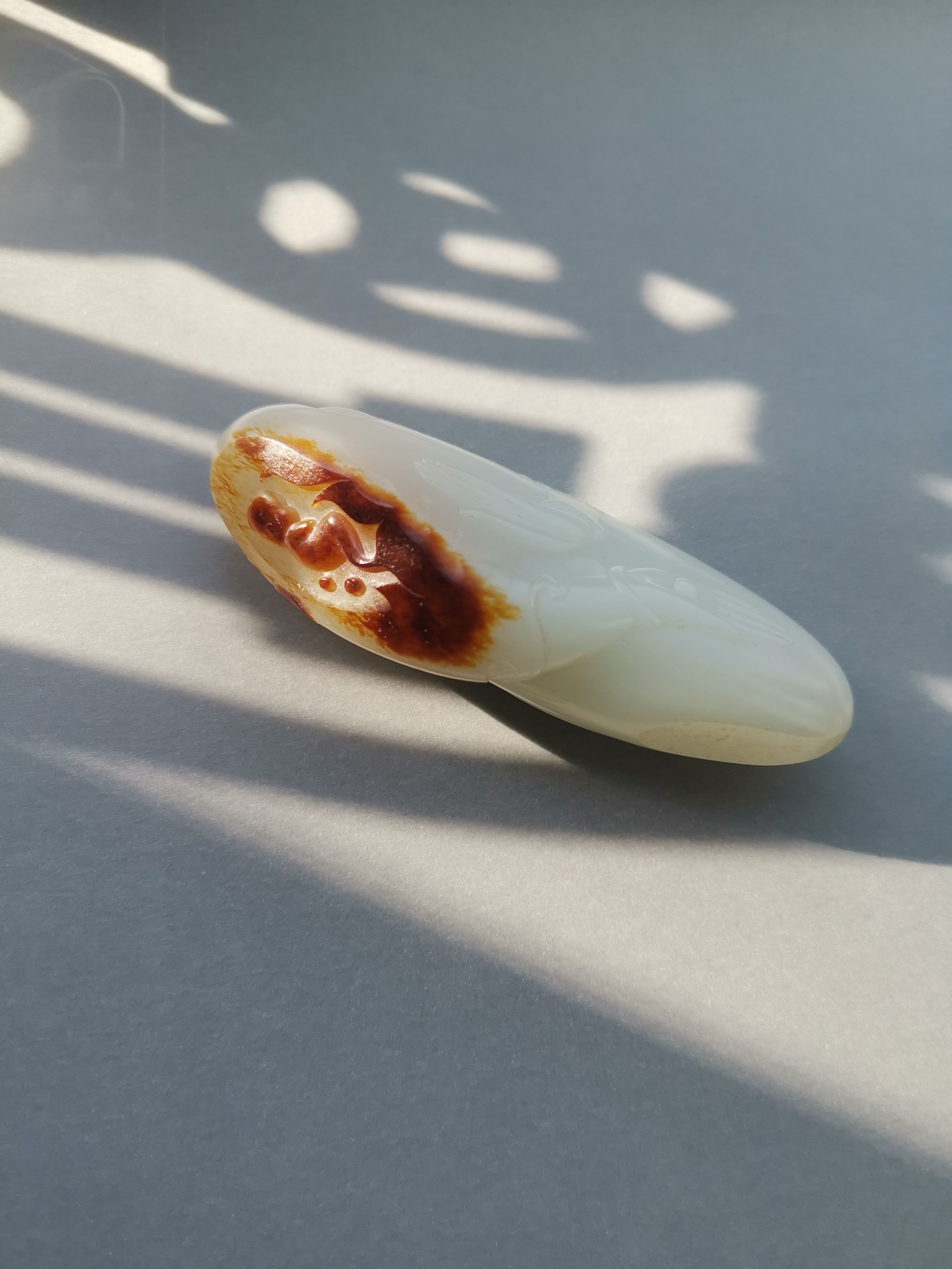 用刀能否辨别玉的真假,玉鉴定真假用刀划