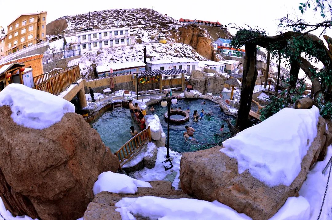 新疆沙湾县风貌,新疆沙湾标志