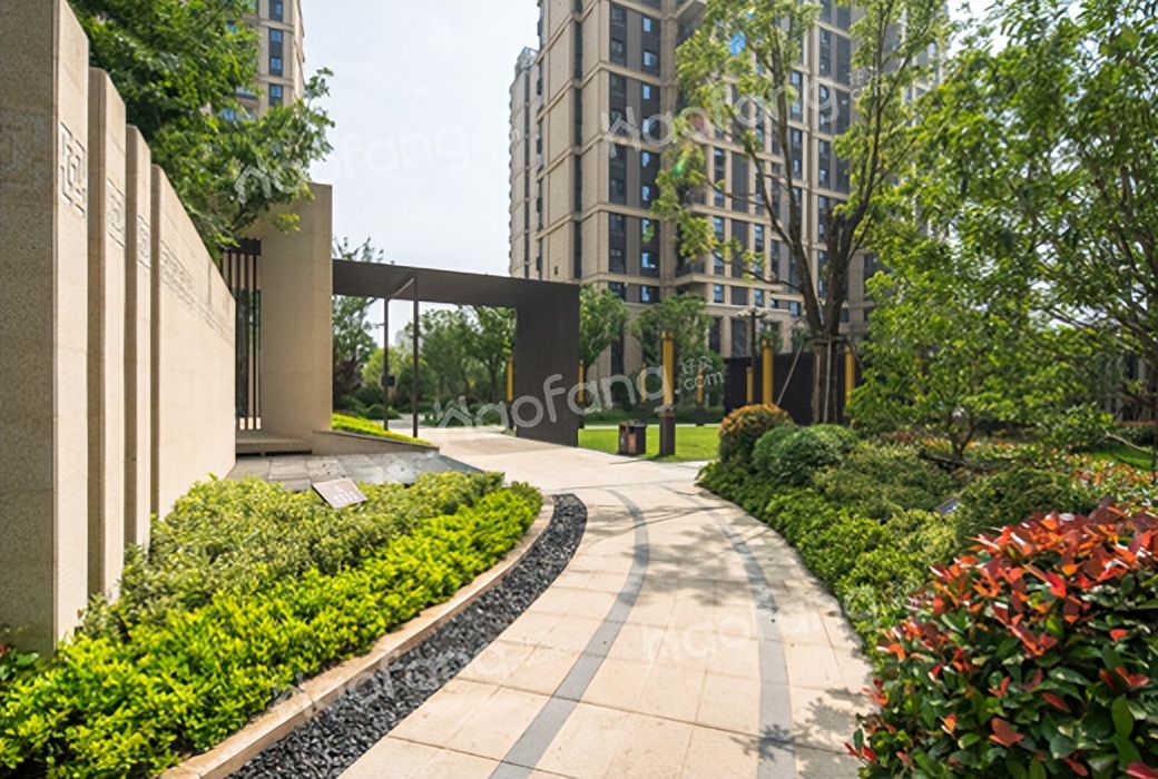 公积金贷购房款需要的条件,公积金贷款办房产证流程