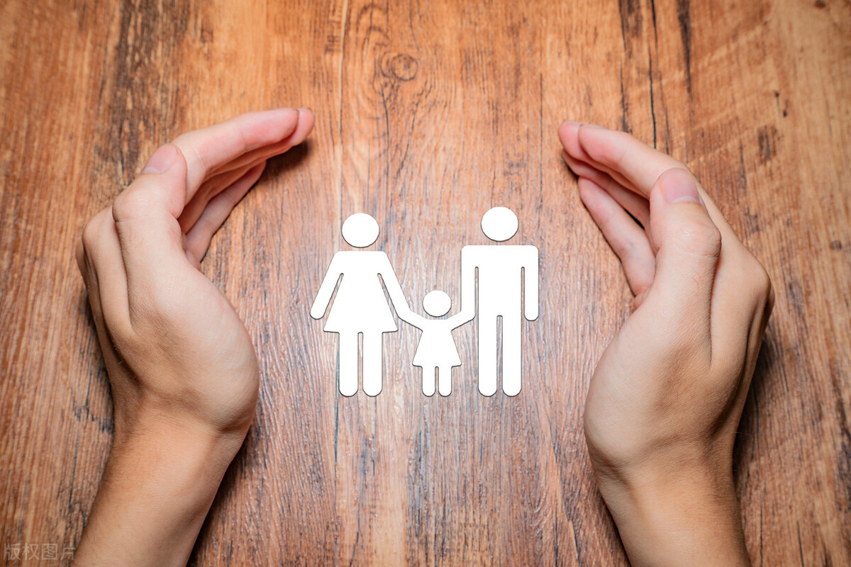 日本社保和国民保险的区别,日本的五险一金怎么扣的