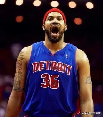 怒吼天尊拉希德华莱士经典图片,拉希德华莱士生涯薪金