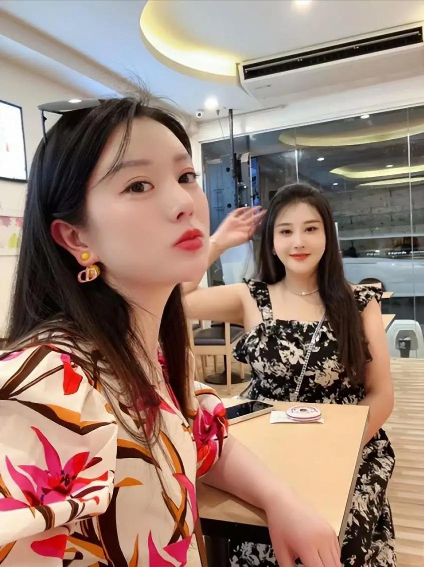 山东姑娘体重接近200斤，曾产生轻生念头，现靠身材挣钱每天3000