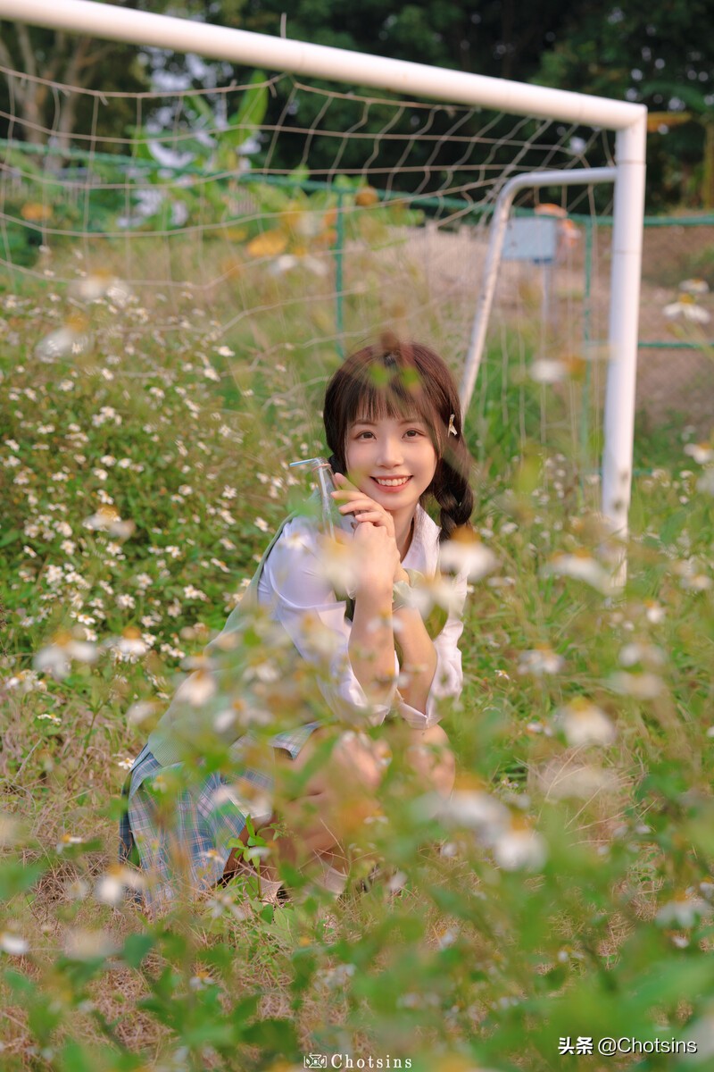 校园f4拍照足球场,校园姐妹拍照足球场