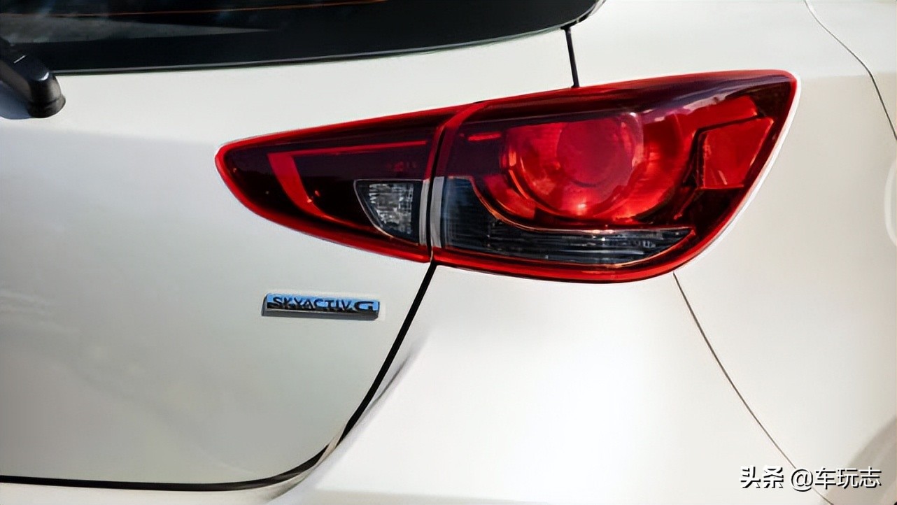 2022款马自达2.0自动质炫版看内饰,2.0马自达测评